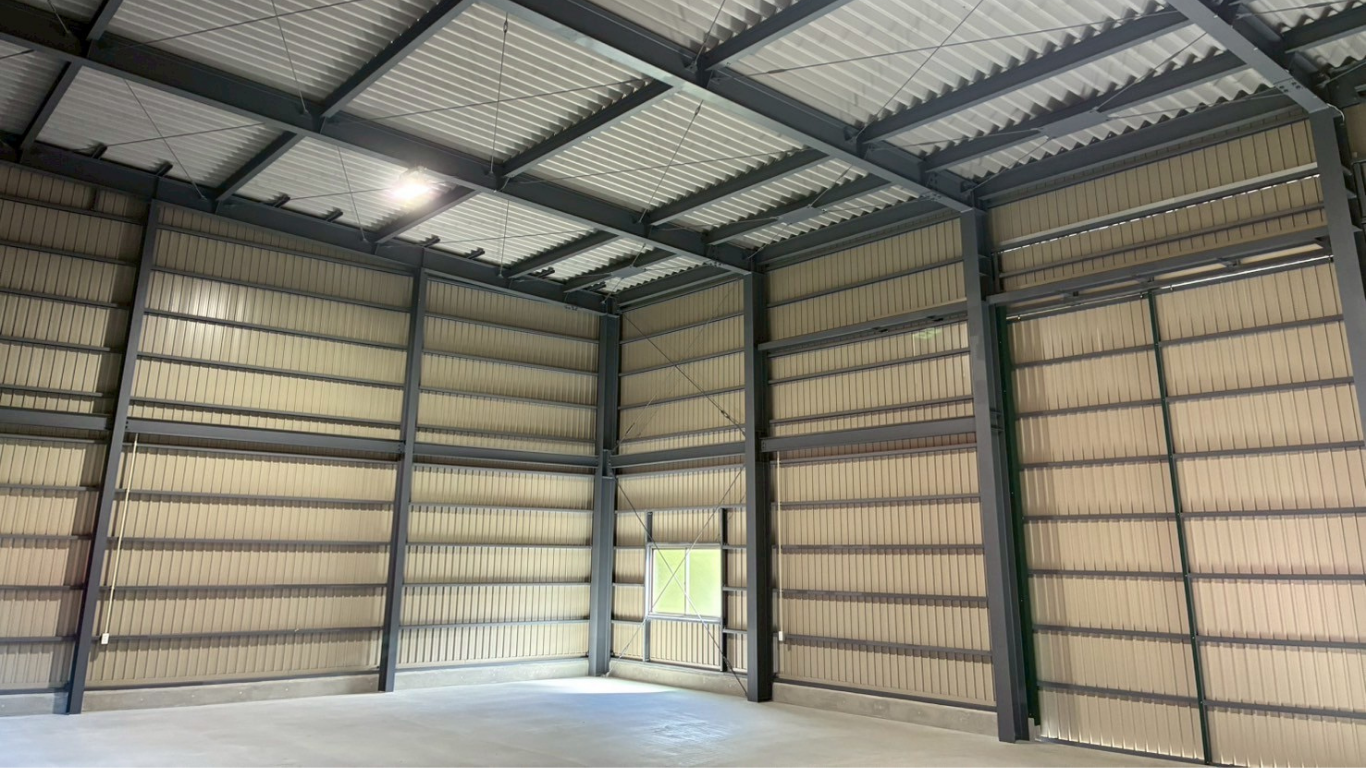 雲仙市　鉄骨倉庫